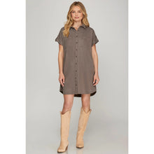 Load image into Gallery viewer, Ash Mocha SS Button Down Shift Dress