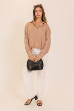 Load image into Gallery viewer, Bubble Hem LS Top Mocha