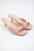 Load image into Gallery viewer, Mauve Slip On Heel