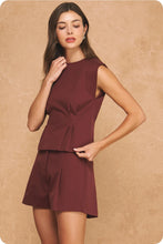 Load image into Gallery viewer, Maroon Stretch Pleated Top