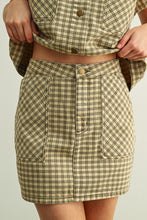 Load image into Gallery viewer, Tan/Brown Checkered Mini Skirt