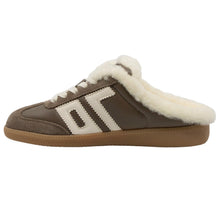 Load image into Gallery viewer, Back 70 Easter Taupe Butter Sneaker Slide