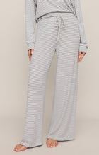 Load image into Gallery viewer, Z Supply Eclipse Classic Stripe Pant