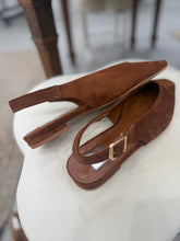 Load image into Gallery viewer, DV Renada Chesnut Slingback Shoe