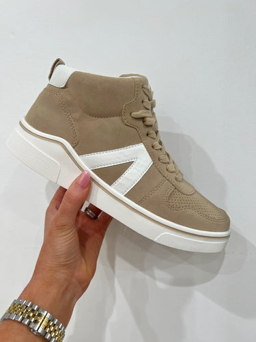 MIA Gio Sand/White Sneaker